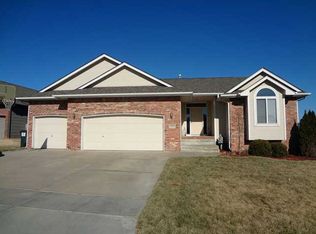 3331 N Lake Ridge Ct, Wichita, KS 67205