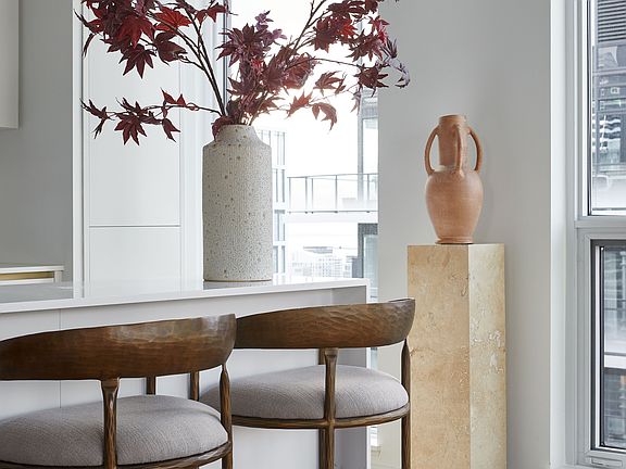 5th image of 327 King St W #Penthouse 04