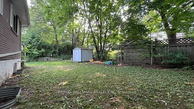 758 Botany Hill Cres — Photo 14