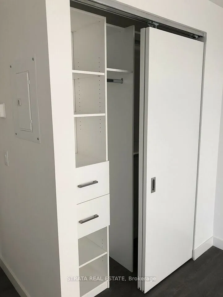 3 bed, $1,600 — Photo 4