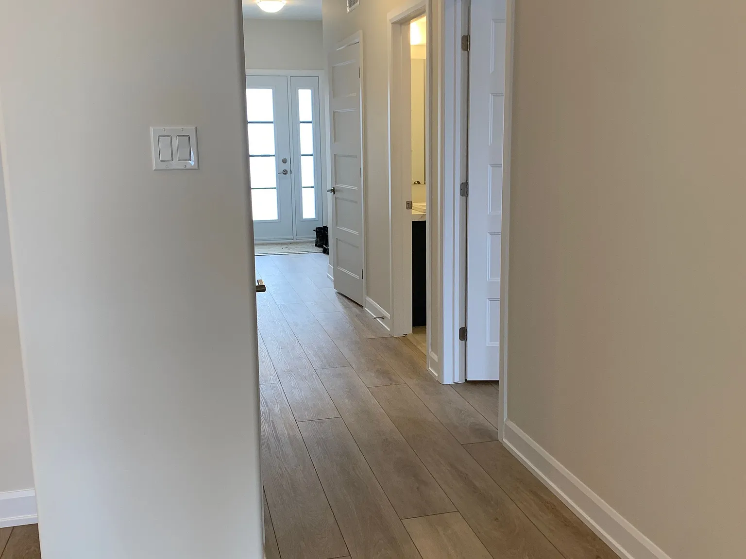2 bed, $2,475 — Photo 2