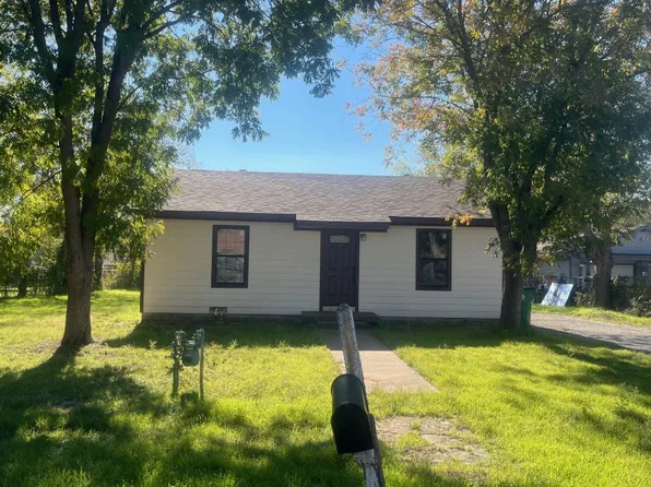 5813 Yeary St, Fort Worth, TX 76114