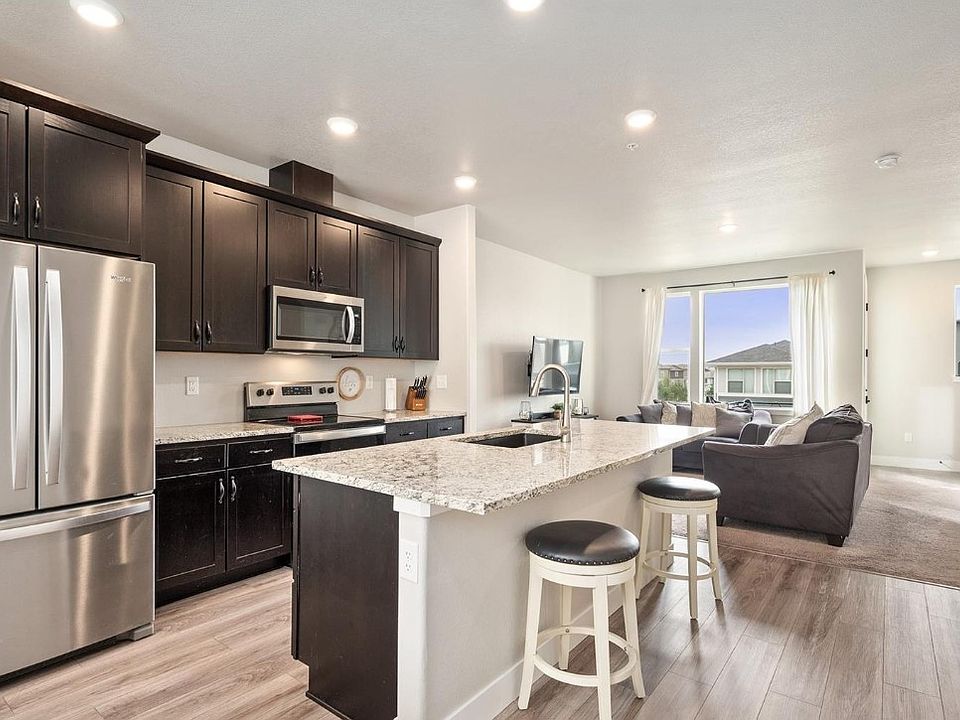 1st image of 2855 W 69th Ave #B