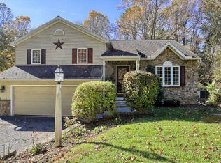 74 Covered Bridge Rd, Pequea, PA 17565