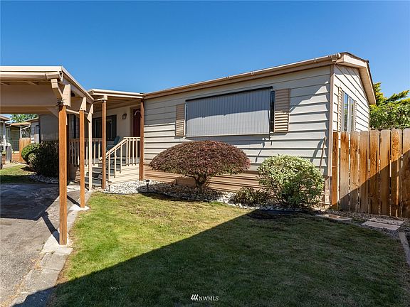 2nd image of 530 Crawford Avenue #13