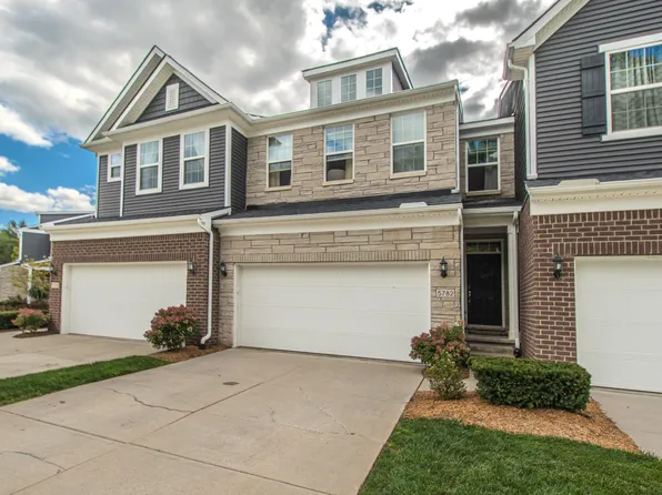 5782 Whispering Springs Dr, Ann Arbor, MI 48108