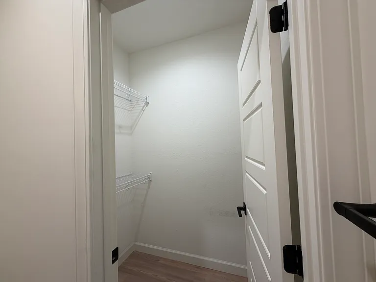 1624 Park Ave — Photo 13