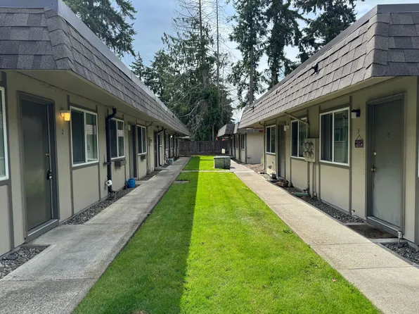 Woodshire Apartments, 12704-12718 A St S, Tacoma, WA 98444
