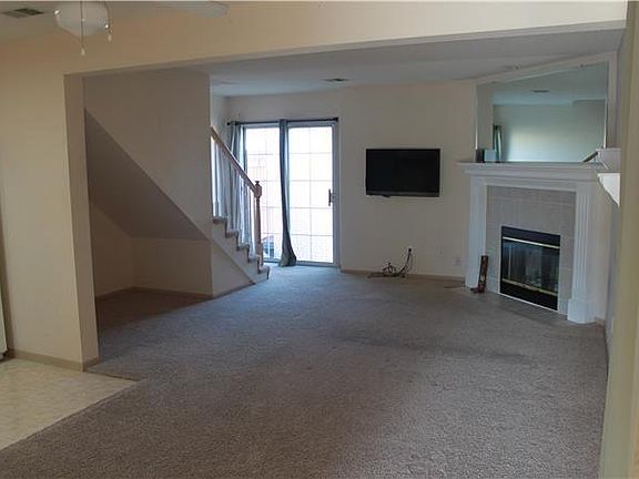 2nd image of 5647 NW Plantation Dr