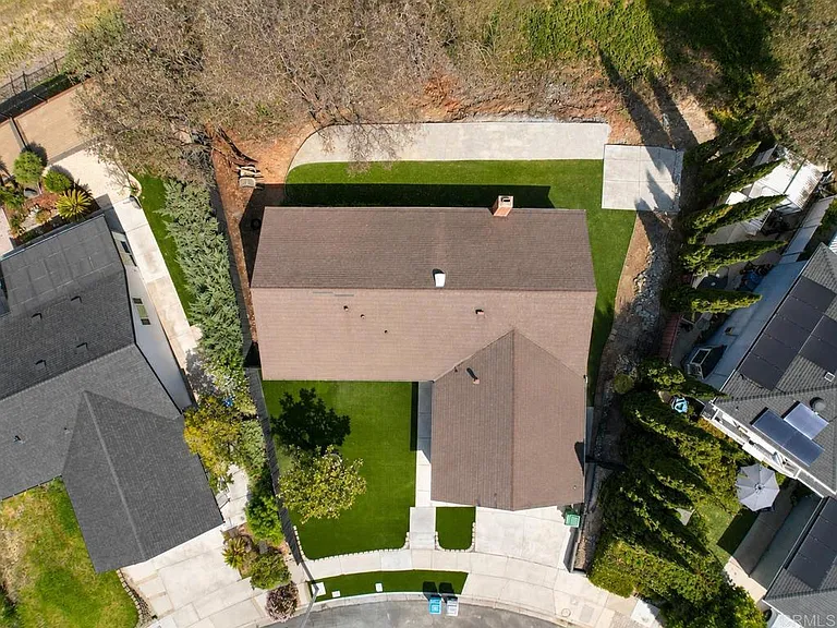 3010 Courser Ave — Photo 2