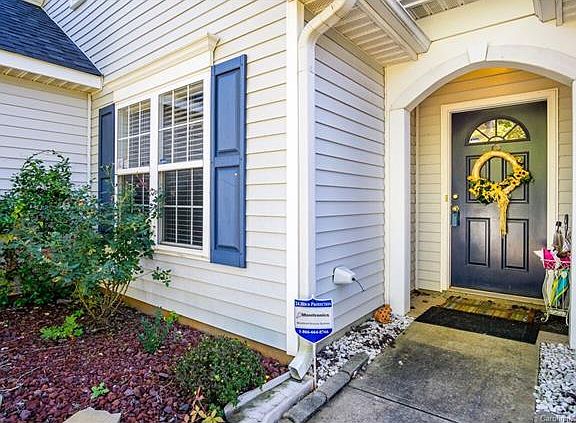 3rd image of 12839 Slade Castle Ct
