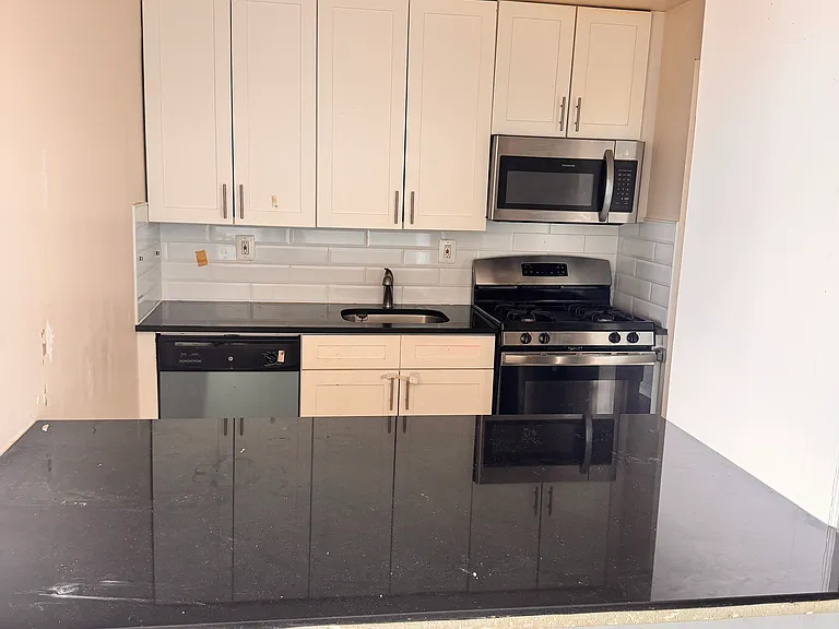 14016 34th Ave #1003A — Photo 14