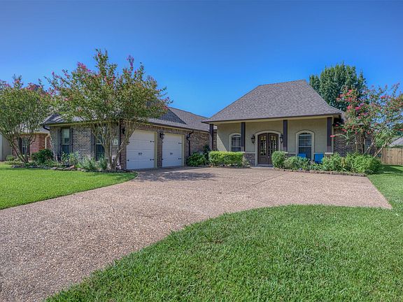 2nd image of 664 Ashley River Rd