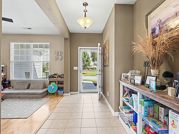 5th image of 608 Sabel Springs Way