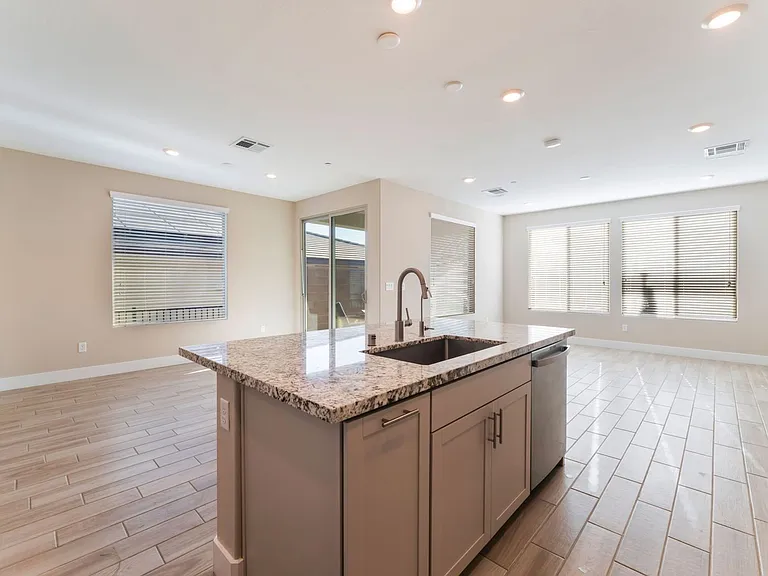 9601 Jadeite Ln — Photo 17
