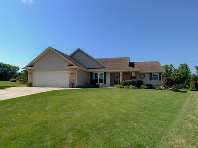 5851 Wyndham Ct, Racine, WI, 53406