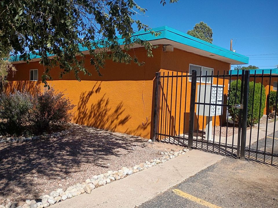 1st image of 1132 Palomas Dr SE #2
