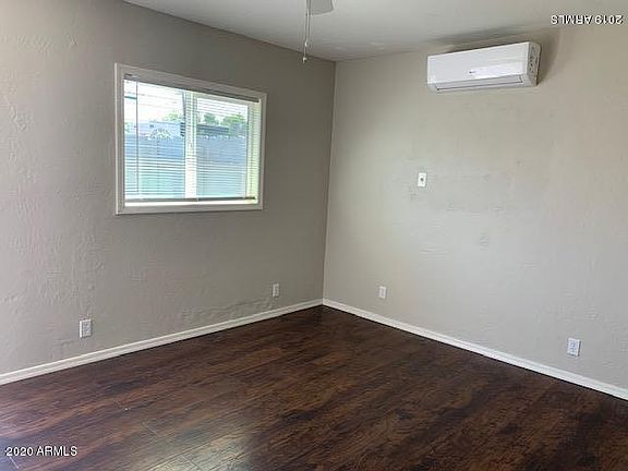 4th image of 2609 W Morten Ave Unit 3