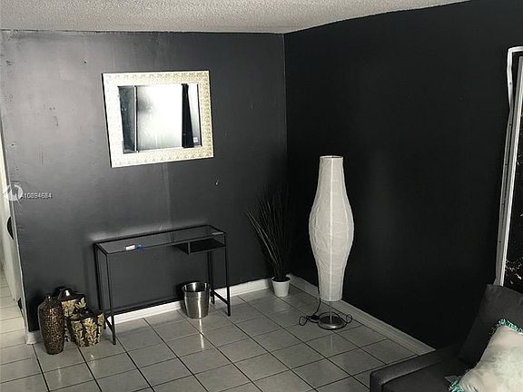 2nd image of 1732 Meridian Ave APT 504