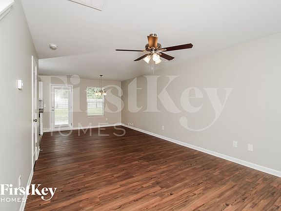 2nd image of 1104 Waterlyn Dr