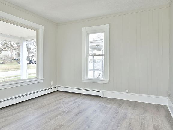 3rd image of 921 South St