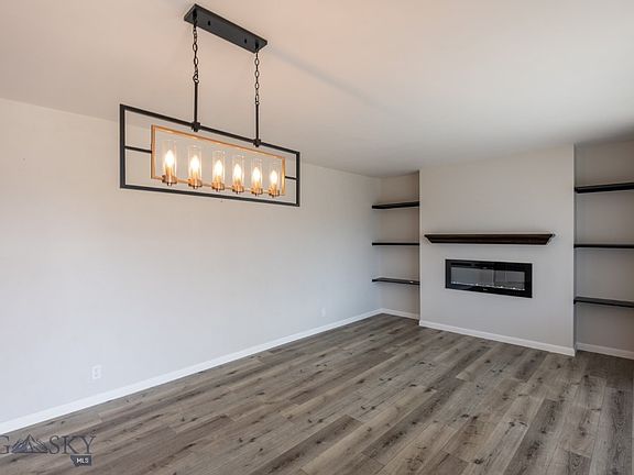 3rd image of 3111 Ottawa St
