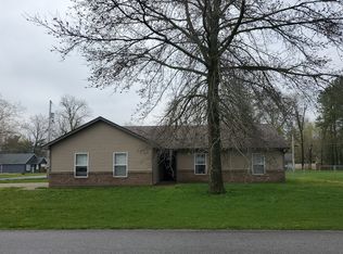 722 E Booth St, Centralia, MO 65240