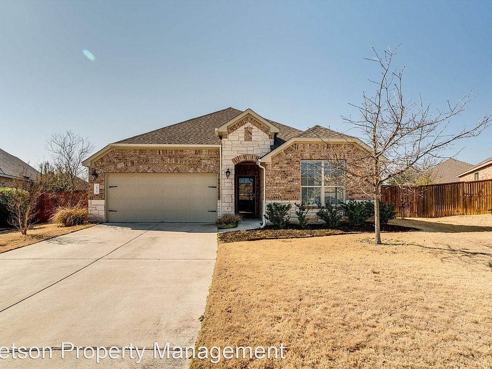 1st image of 2816 Penelope Ct