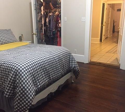 5th image of 1522 Winnie St APT 2