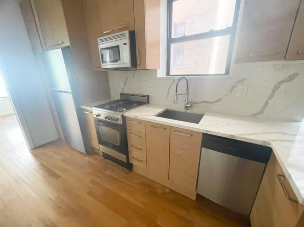 163 Baldwin Avenue image 17 of 24