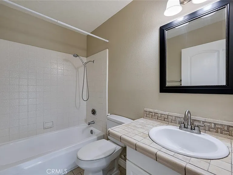 343 E Chapman Ave #E — Photo 19