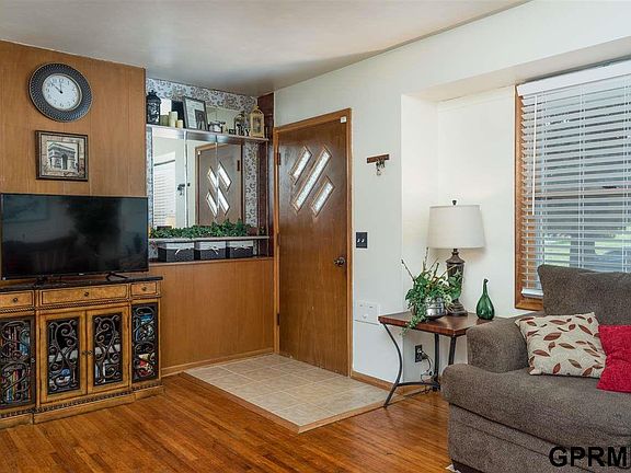 4th image of 6820 S 49th Ave