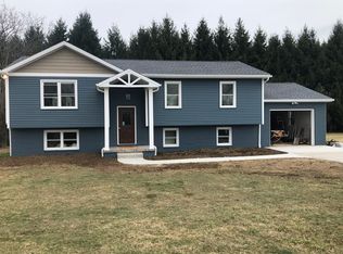 39189 State Route 39, Salineville, OH 43945