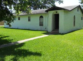 8986 Swarner St, Beaumont, TX 77705