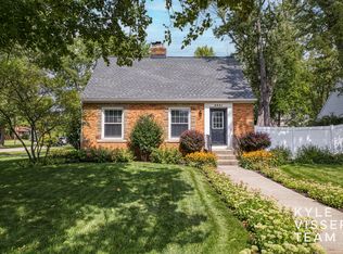 2621 Burton St SE, Grand Rapids, MI 49546