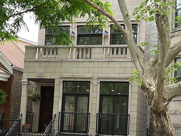 2nd image of 2635 W Iowa St