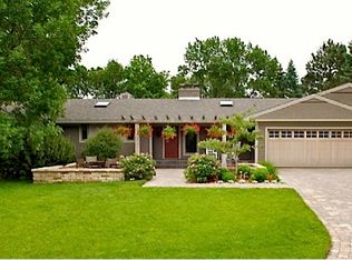 15308 Lynn Ter, Minnetonka, MN 55345