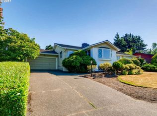 13752 NE Siskiyou Ct, Portland, OR 97230