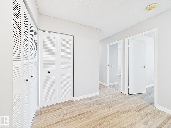 5th image of 10145 109th St NW #810