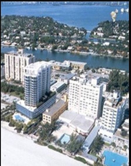 1st image of 4747 Collins Ave APT 609