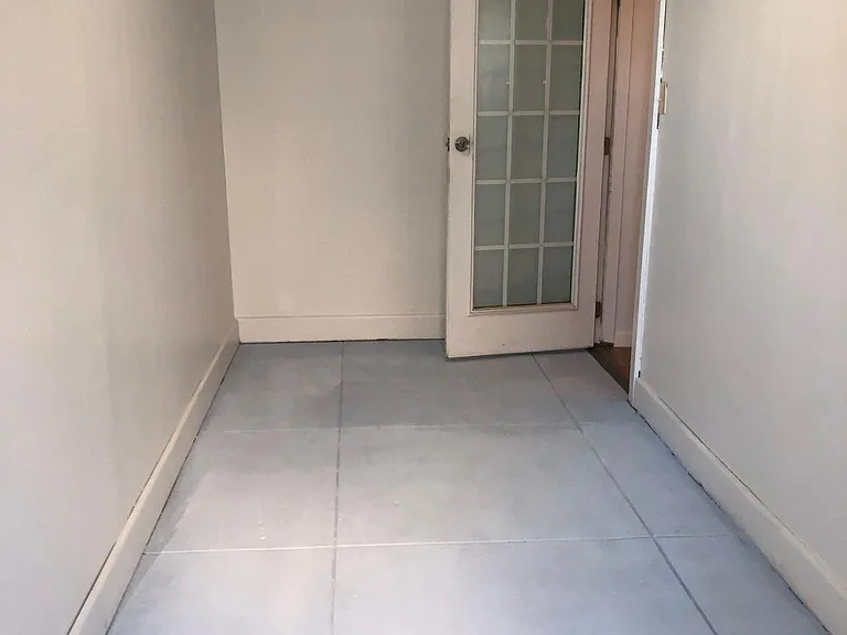 Foyer entrance