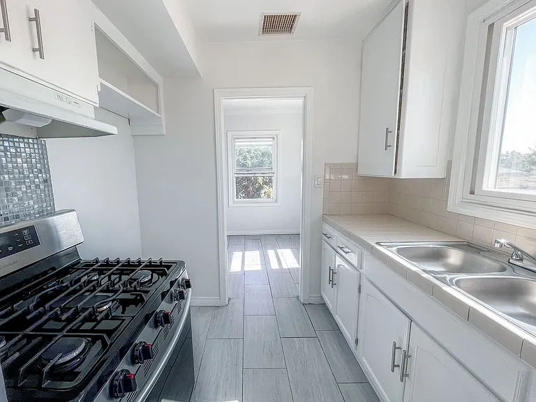 3401 W 84th Pl — Photo 18