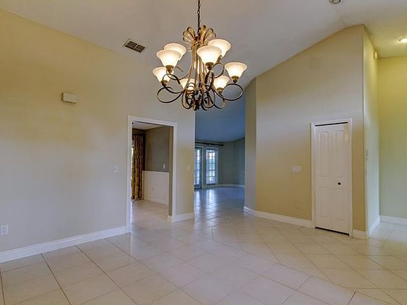 3rd image of 11303 Marlee Ct