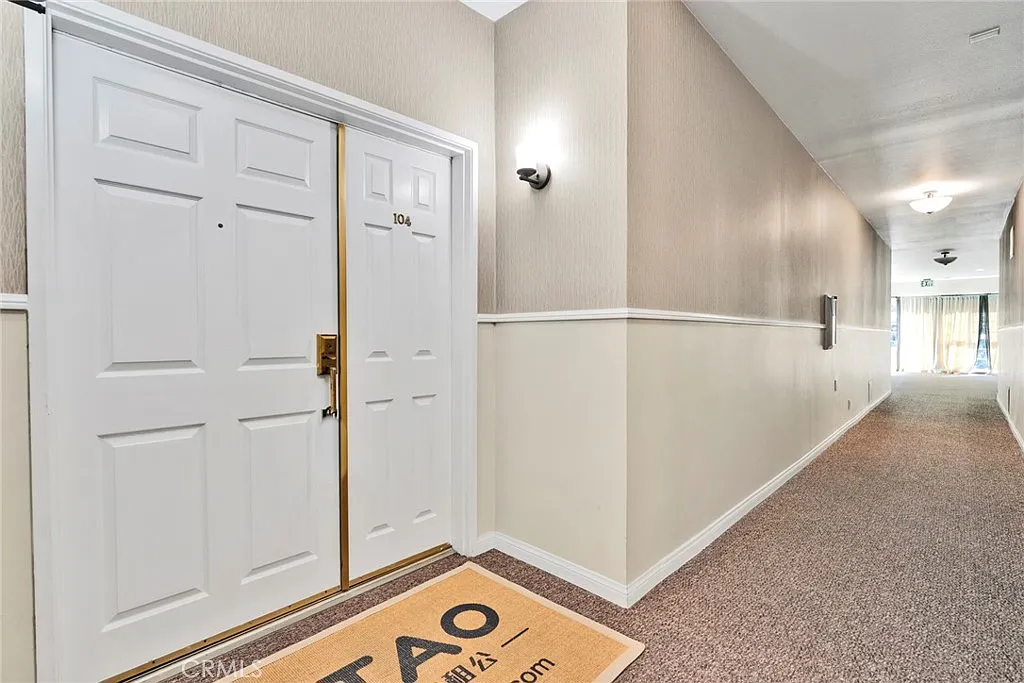 2 bed, 1523 sqft, $4,300 — Photo 4