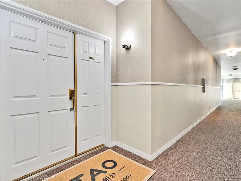 1800 Butler Ave #104 — Photo 4