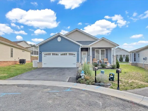 1358 Swansea Ct, Roanoke, VA 24019