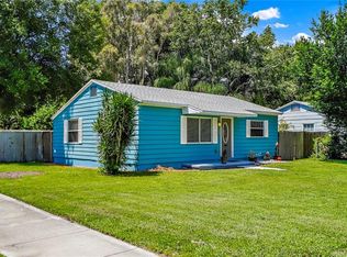 1025 Gray St S, Gulfport, FL 33707