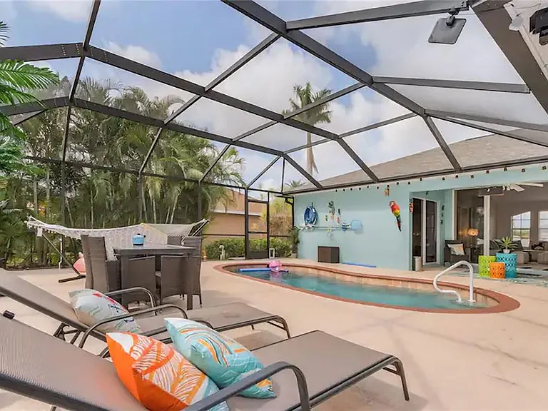 2705 SW 11th Pl — Photo 22