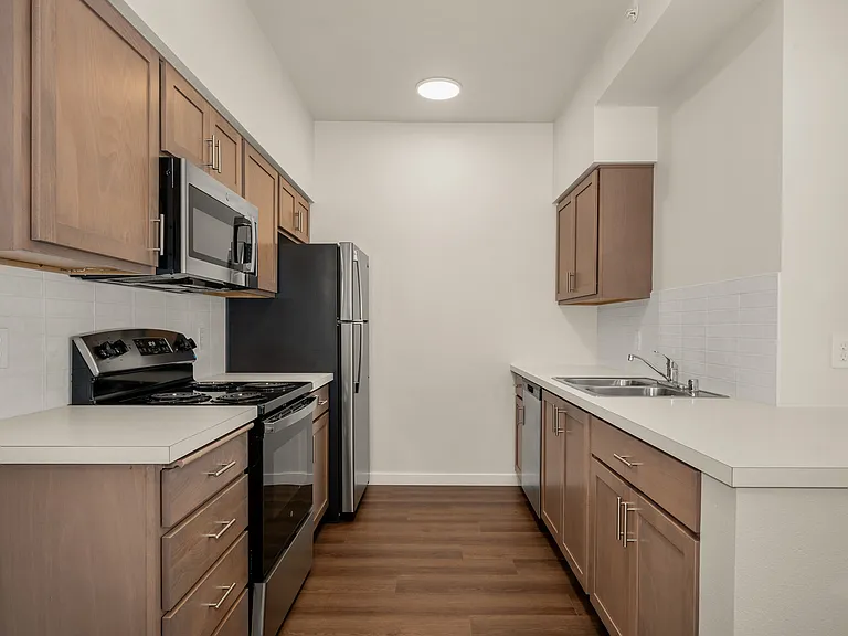 Black Iron Apartments — Photo 90