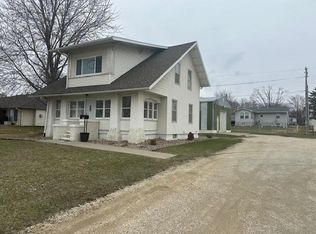 512 Main St S, Stewartville, MN 55976